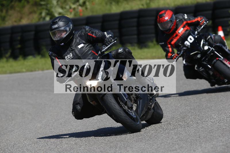 /Archiv-2024/29 12.06.2024 MOTO.CH Track Day ADR/Gruppe blau/1